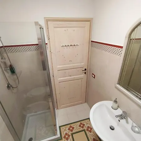 Corte Fiorita Bed & Breakfast *